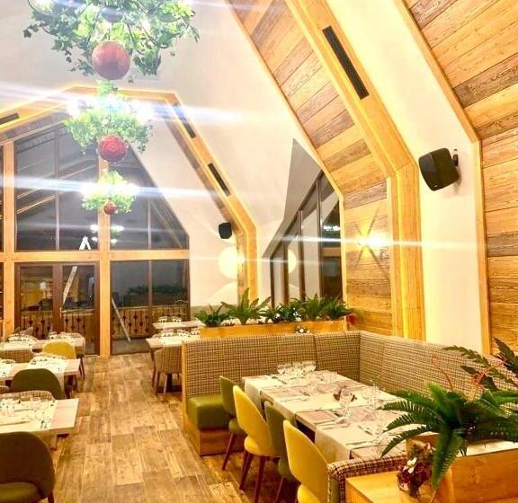 פנסיון Popasul Domnesc Resort& Spa Voronet Vue