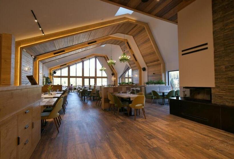 פנסיון Popasul Domnesc Resort& Spa Voronet Vue