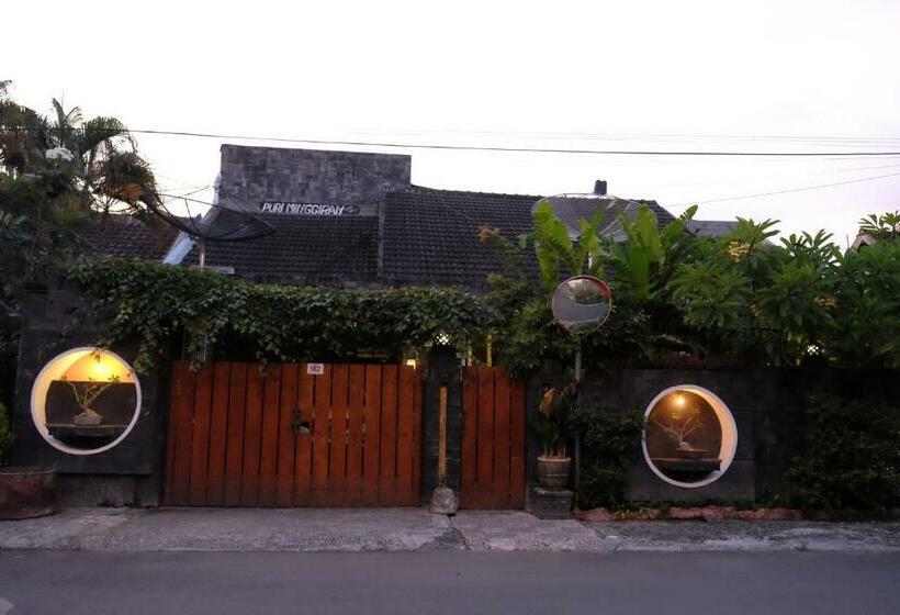 بنسيون Puri Minggiran Guest House