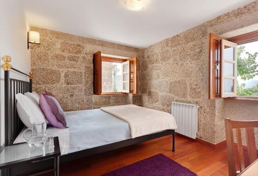 بنسيون Quinta Do Bárrio   Manor Guest House