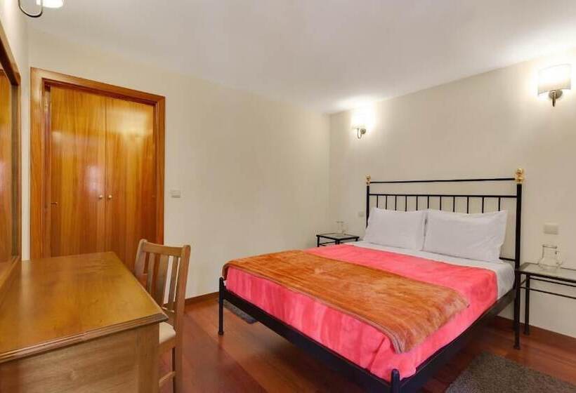 بنسيون Quinta Do Bárrio   Manor Guest House