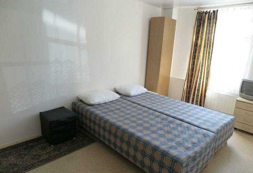 پانسیون Senoji Vaistine