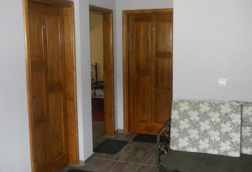 Pensiunea Lacul Albesti