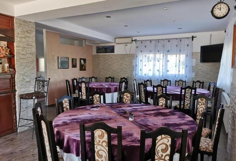 Pensiunea Lacul Albesti