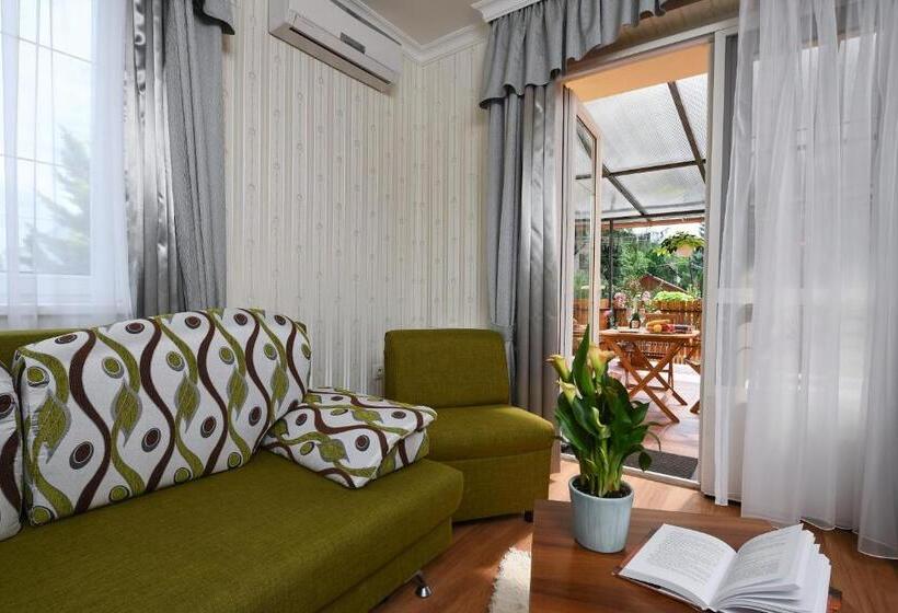 Rajna Villabridge&spa