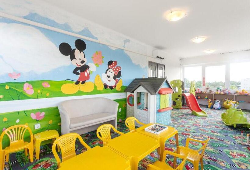 Thermal Hotel Garden