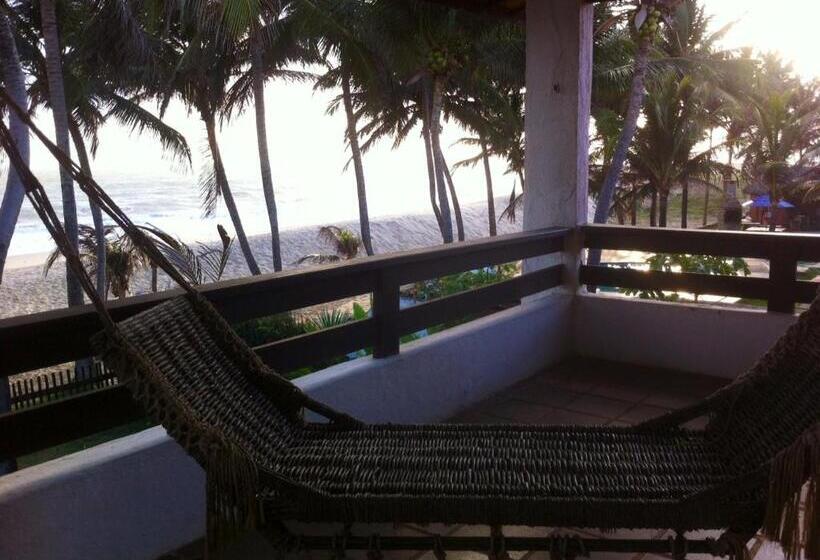 تختخواب و صبحانه Itacupa   Healthy Vegan & Foil Center