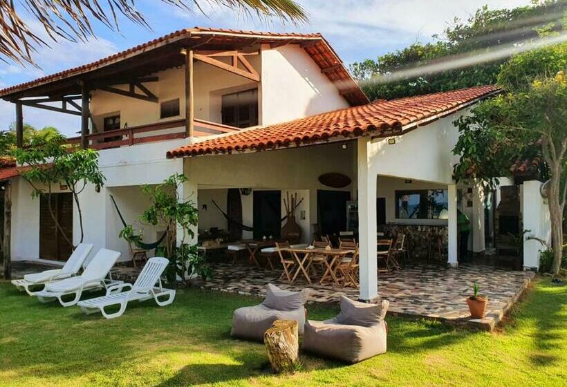 تختخواب و صبحانه Itacupa   Healthy Vegan & Foil Center