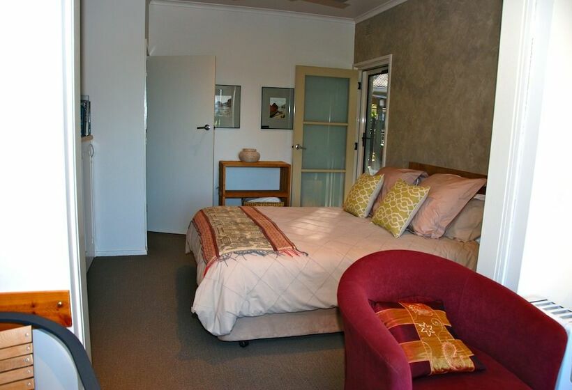 مبيت وإفطار South Beach Haven