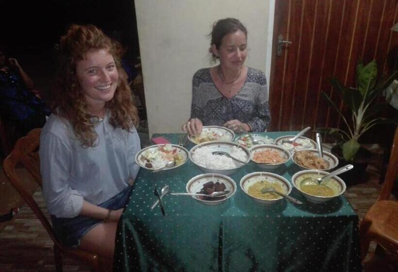 住宿加早餐  Walampuri Cabana & Restaurant