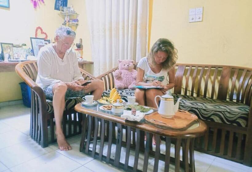 住宿加早餐  Walampuri Cabana & Restaurant