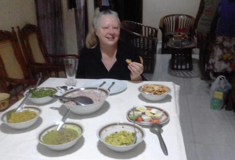 住宿加早餐  Walampuri Cabana & Restaurant