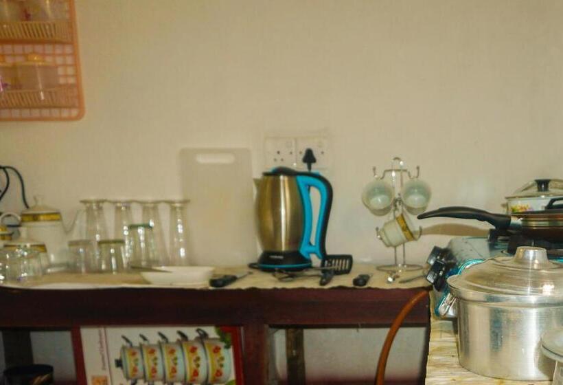 住宿加早餐  Walampuri Cabana & Restaurant