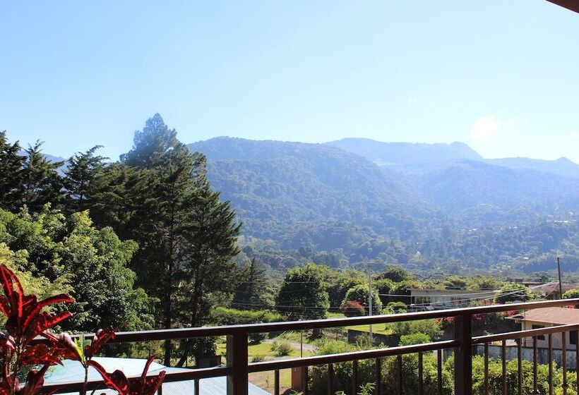 Casa De Montaña Bed & Breakfast