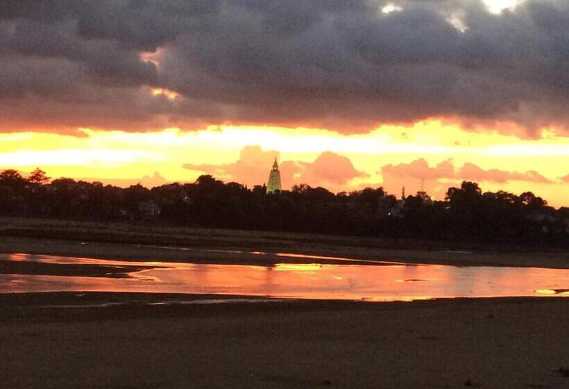 בית מלון כפרי Maurya Vihar Bodhgaya