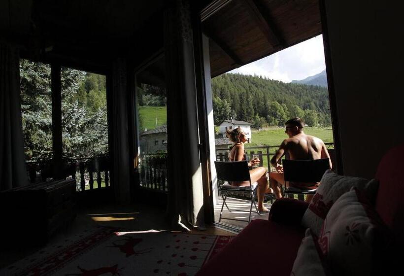 בית מלון כפרי Tivet