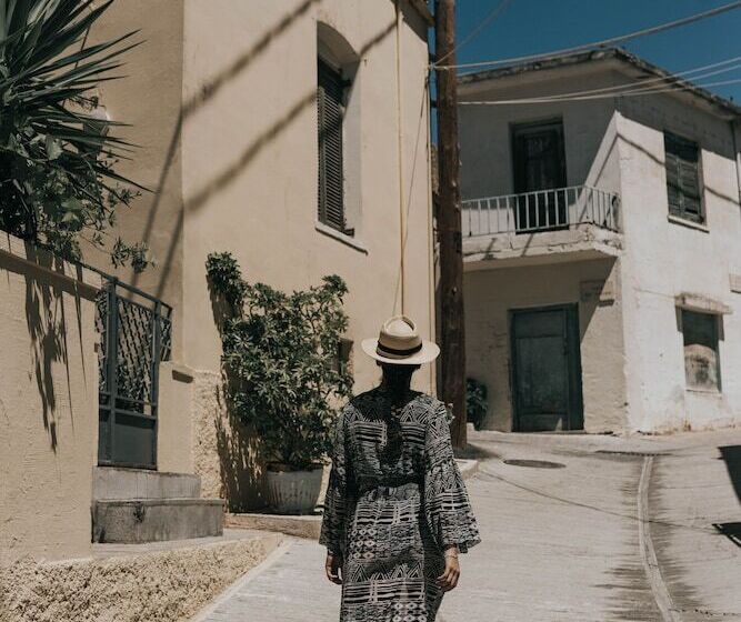 Manili Boutique Suites & Villas