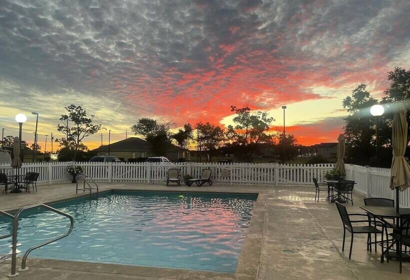 Мотель Cornerstone Lodge Of Foley