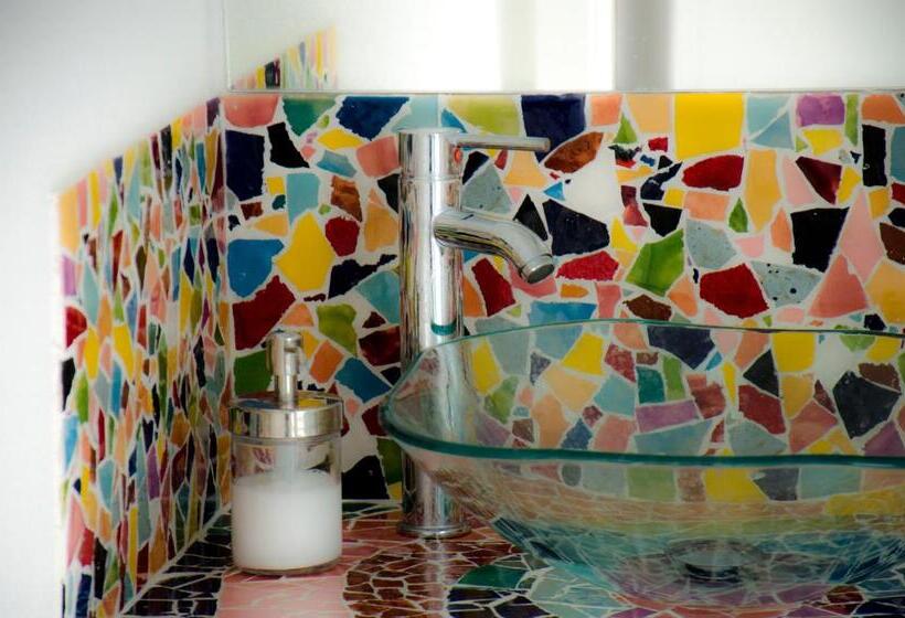 פנסיון Alameda Guest House 1