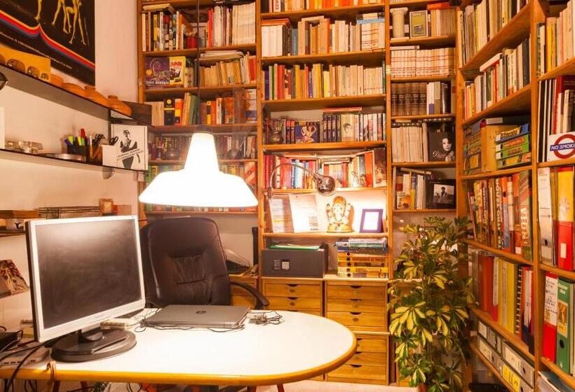 پانسیون Trevi Art Suite