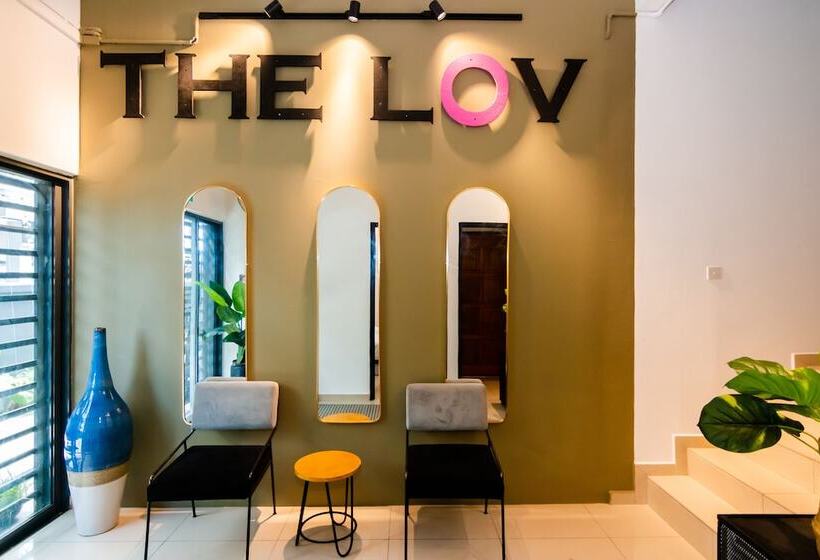 بنسيون The Lov Penang