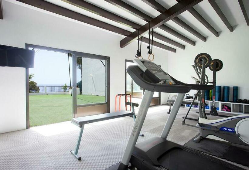 Курорт Apartamentos Club Cala Azul