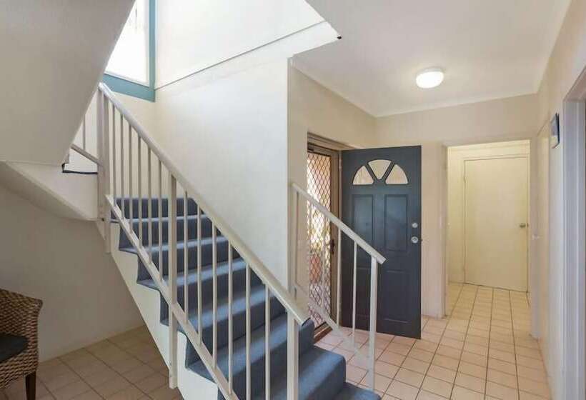 Beaches Apartments Merimbula