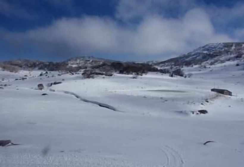 בית מלון כפרי Swagman Chalet