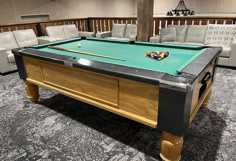 בית מלון כפרי Swagman Chalet