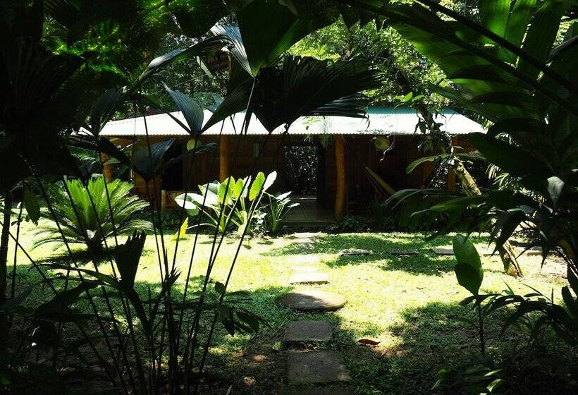 Finca Chica Lodge & Villas