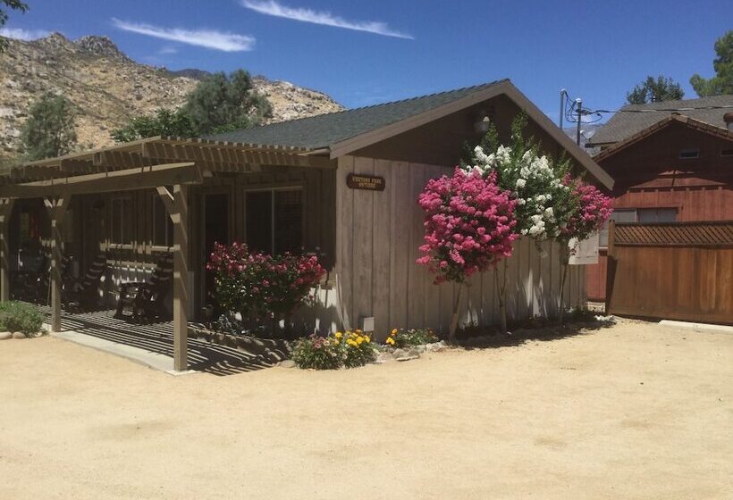 모텔 Sequoia Lodge