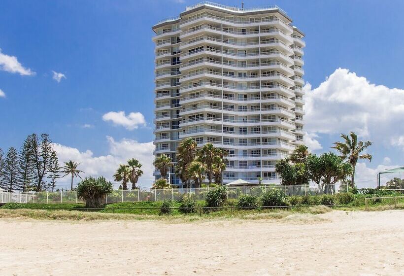 هتل 19th Avenue On The Beach