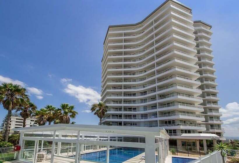 هتل 19th Avenue On The Beach