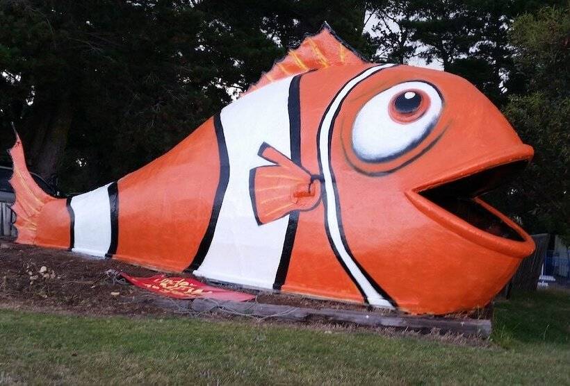 בית מלון כפרי Lakes Caravilla Caravan Park