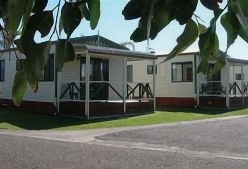 בית מלון כפרי Lanis On The Beach   Old Bar