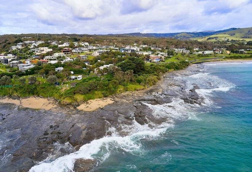 בית מלון כפרי Marengo Family Caravan Park