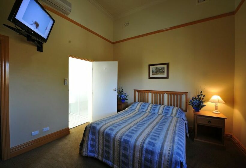 בית מלון כפרי Victoria   Griffith