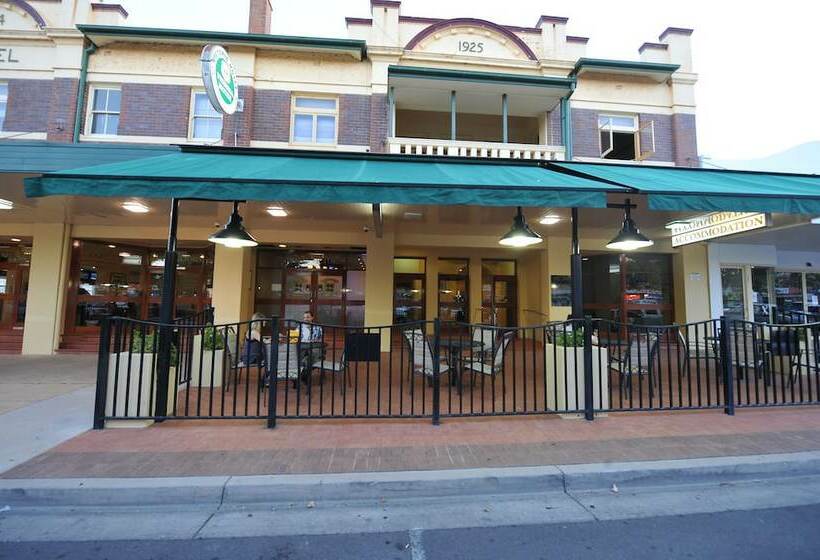 בית מלון כפרי Victoria   Griffith