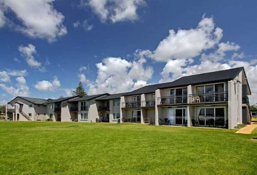 Lennox Head Beachfront Apartments