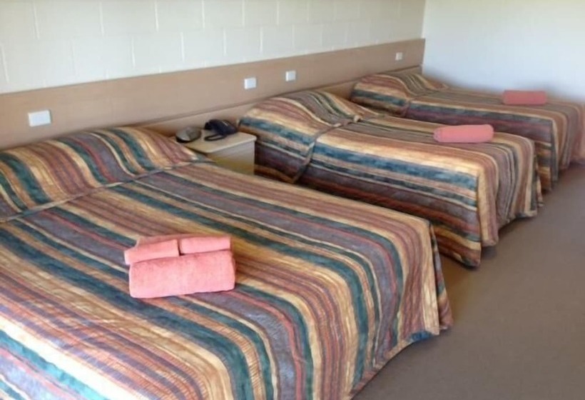 מוטל Tenterfield Golf Club Fairways Lodge