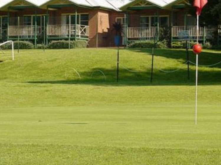 מוטל Tenterfield Golf Club Fairways Lodge
