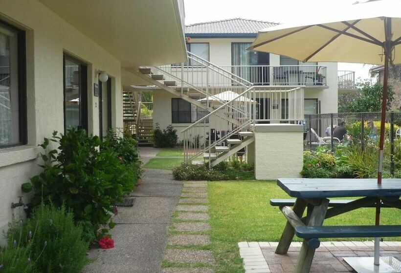 Ocean Drive Apartments