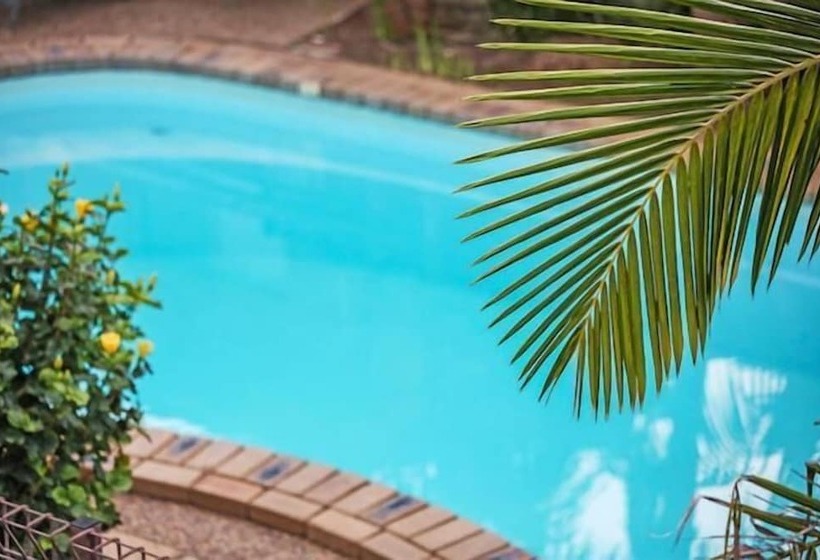 Ocean Drive Apartments