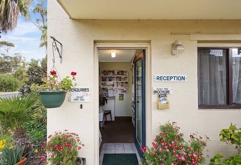 Ocean Drive Apartments