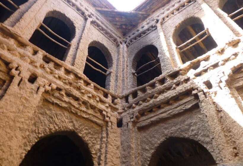 پانسیون Camp Adounia