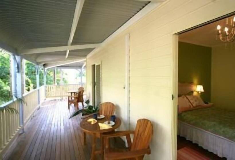بنسيون Noosa Country House