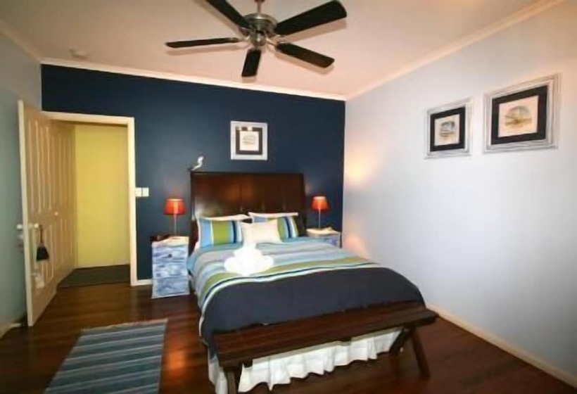 بنسيون Noosa Country House