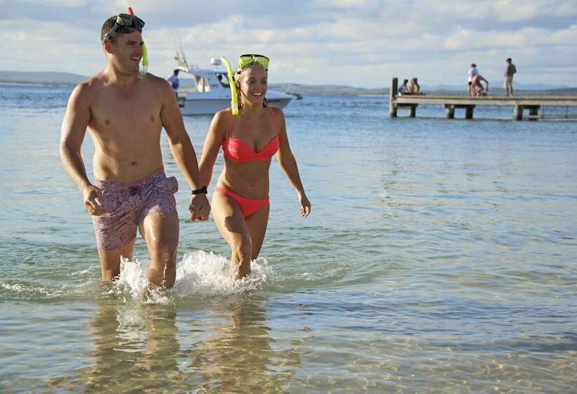 פנסיון Salamander Beach Accommodation Adults Only