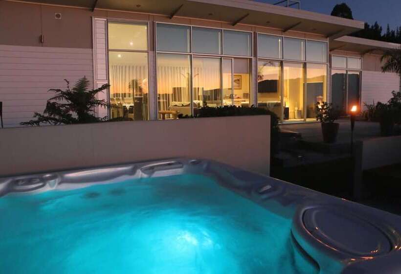 Пансион The Bay Lodge