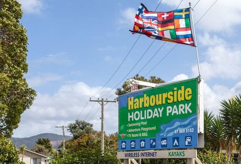 Курорт Harbourside Holiday Park